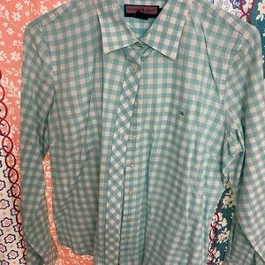Vineyard Vines Green Casual Button Down Shirt